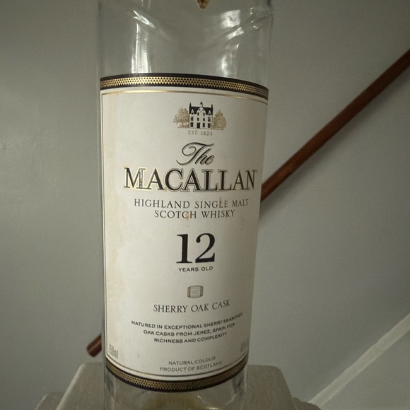 Macallan 12 year Sherry Oak Cask EMPTY bottle Single Malt Scotch Whisky - Picture 4 of 5